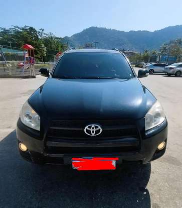 TOYOTA-RAV4-2011