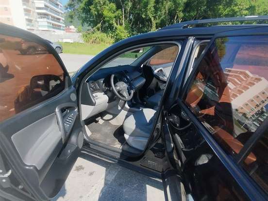 TOYOTA-RAV4-2.4 4X2 16V GASOLINA 4P AUTOMÁTICO TOYOTA-RAV4-2011