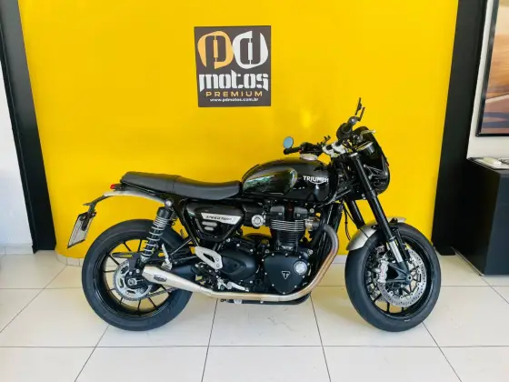 TRIUMPH SPEED TWIN 