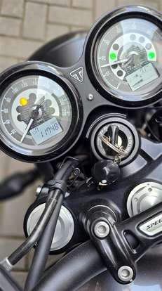 TRIUMPH-SPEED TWIN-2022