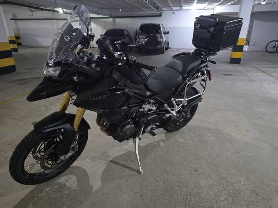 TRIUMPH TIGER 1200 BLACK EDITION 
