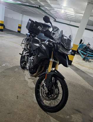 TRIUMPH-TIGER 1200 BLACK EDITION-2024