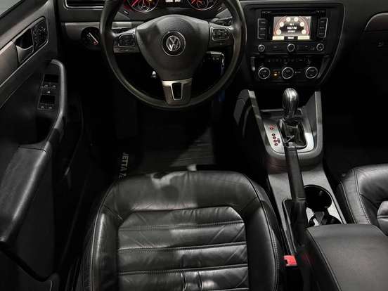 VOLKSWAGEN-JETTA-2.0 TSI HIGHLINE 200CV GASOLINA 4P TIPTRONIC VOLKSWAGEN-JETTA-2012