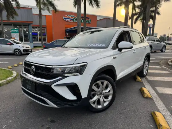 VOLKSWAGEN TAOS 1.4 250 TSI TOTAL FLEX COMFORTLINE AUTOMÁTICO