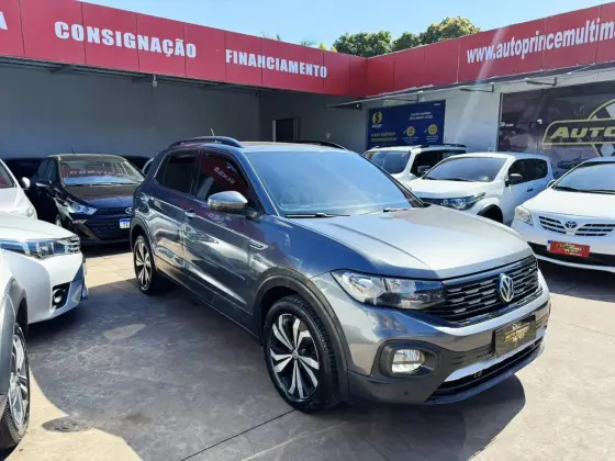 VOLKSWAGEN T-CROSS 1.0 200 TSI TOTAL FLEX COMFORTLINE AUTOMÁTICO