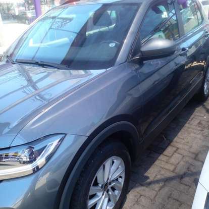 VOLKSWAGEN-T-CROSS-2024