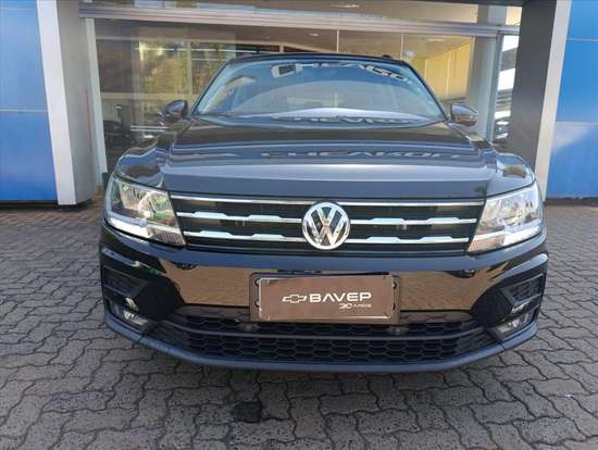 VOLKSWAGEN-TIGUAN-2018