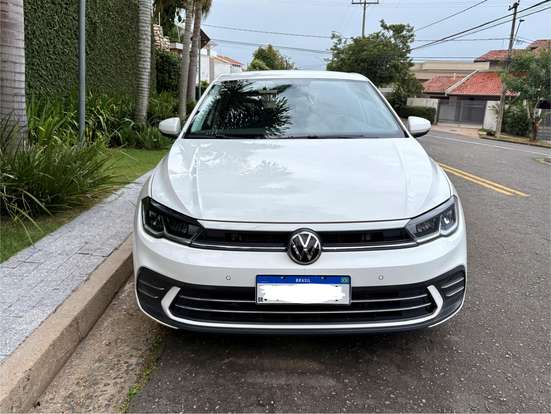 VOLKSWAGEN-POLO-2023