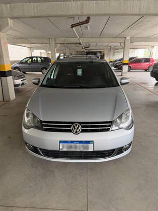 VOLKSWAGEN POLO SEDAN 1.6 MI COMFORTLINE 8V FLEX 4P MANUAL