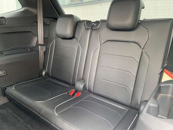 VOLKSWAGEN-TIGUAN-2.0 300 TSI GASOLINA ALLSPACE R-LINE AUTOMÁTICO VOLKSWAGEN-TIGUAN-2023