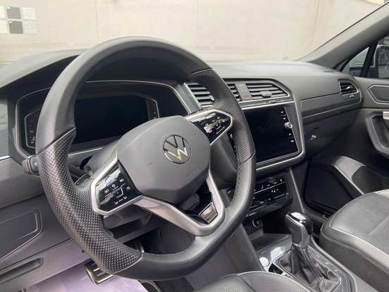 VOLKSWAGEN-TIGUAN-2023