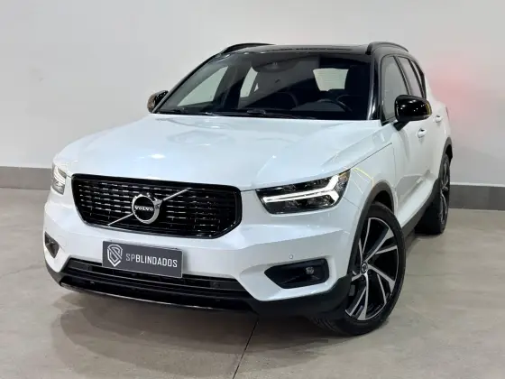 VOLVO XC40 2.0 T5 GASOLINA R-DESIGN AWD GEARTRONIC VOLVO XC40 2.0 T5 GASOLINA R-DESIGN AWD GEARTRONIC
