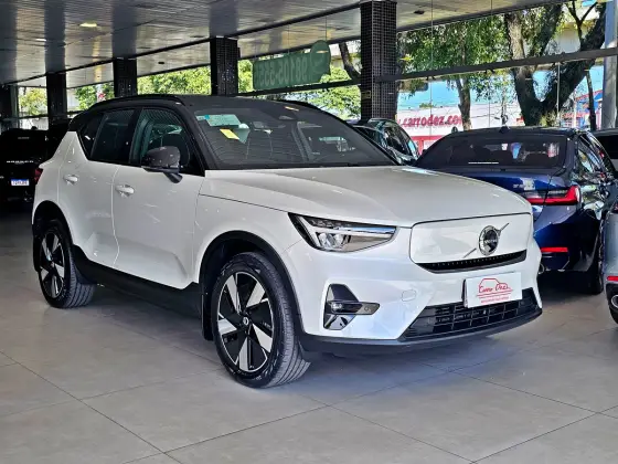 VOLVO XC40 P6 RECHARGE ELECTRIC PLUS