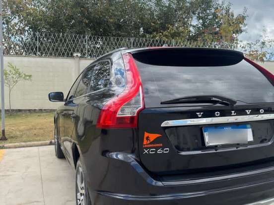 VOLVO-XC60-2.0 T5 COMFORT FWD TURBO GASOLINA 4P AUTOMÁTICO VOLVO-XC60-2015