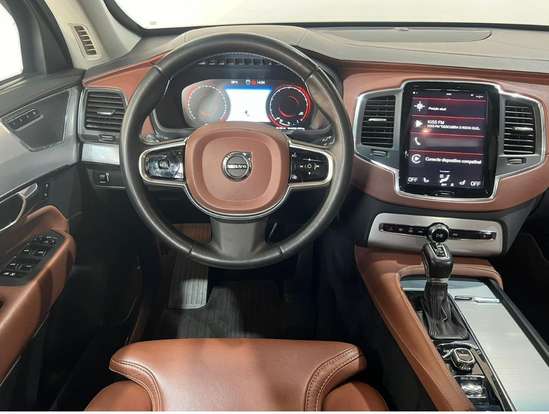 VOLVO-XC90-2015