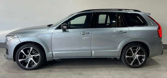 VOLVO-XC90-2.0 MOMENTUM TURBO GASOLINA 4P 4X4 AUTOMÁTICO VOLVO-XC90-2015
