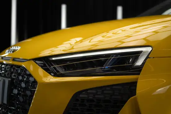 AUDI-R8-2020
