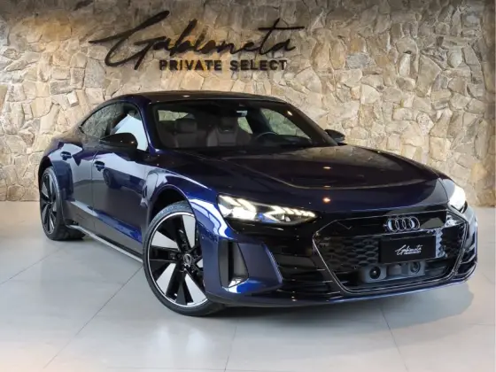 AUDI RS E-TRON GT ELÉTRICO QUATTRO