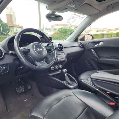 AUDI-A1-1.4 TFSI ATTRACTION 16V 122CV GASOLINA 2P AUTOMÁTICO AUDI-A1-2011