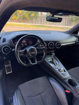 AUDI-TT-2015