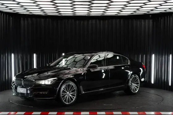 BMW 730Li 2.0 TURBO GASOLINA AUTOMÁTICO