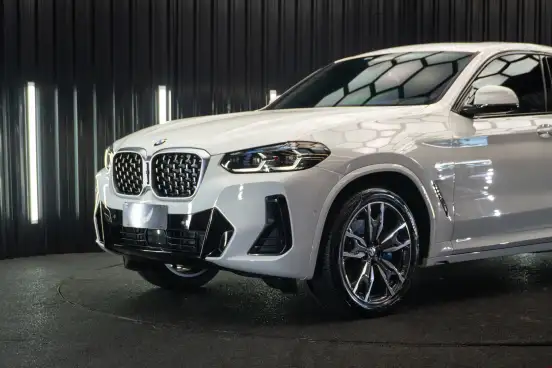 BMW-X4-2024