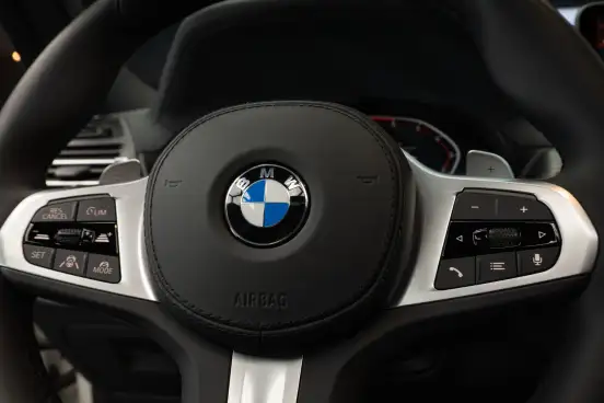 BMW-X4-2024