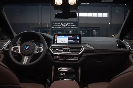 BMW-X4-2024