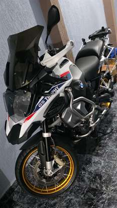 BMW-R 1250 GS ADVENTURE PREMIUM RALLYE BMW-R 1250 GS ADVENTURE PREMIUM RALLYE-2024