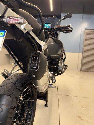 BMW-R 1250 GS ADVENTURE TRIPLE BLACK-2023