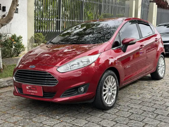 FORD FIESTA 1.6 TITANIUM HATCH 16V FLEX 4P POWERSHIFT