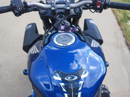 HONDA-CB 650R E-CLUTCH HONDA-CB 650R E-CLUTCH-2025