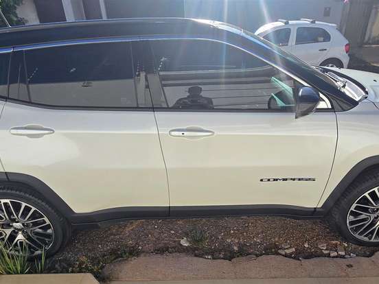 JEEP-COMPASS-1.3 T270 TURBO FLEX LIMITED AT6 JEEP-COMPASS-2023