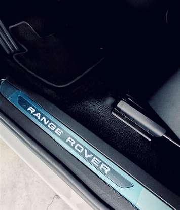 LAND ROVER-RANGE ROVER EVOQUE-2023