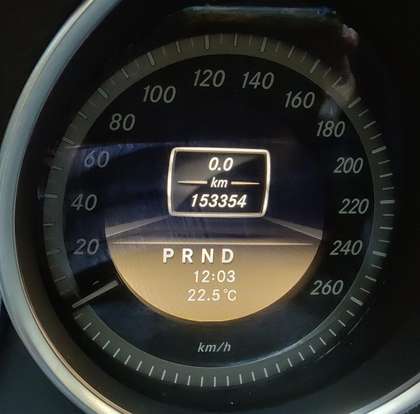 MERCEDES-BENZ-C 180-2011