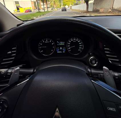 MITSUBISHI-OUTLANDER-2.0 16V GASOLINA 4P AUTOMÁTICO MITSUBISHI-OUTLANDER-2018