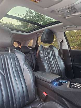 PEUGEOT-3008-2017