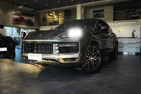 PORSCHE CAYENNE 3.0 V6 E-HYBRID COUPÉ AWD TIPTRONIC S