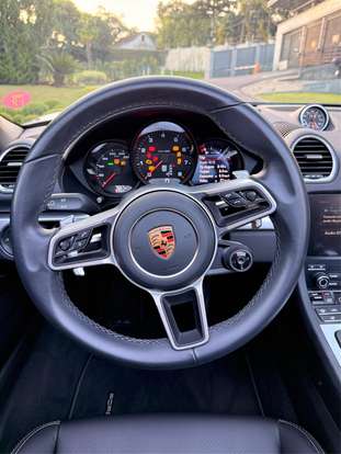 PORSCHE-718-2024