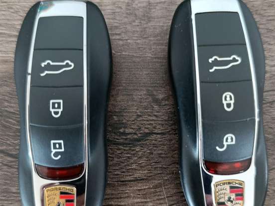 PORSCHE-MACAN-2.0 16V GASOLINA 4P AUTOMÁTICO PORSCHE-MACAN-2018