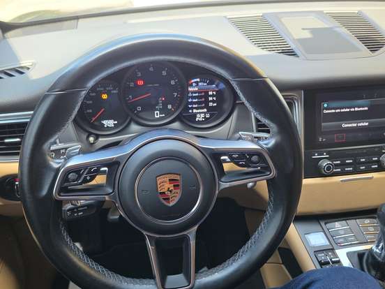 PORSCHE-MACAN-2.0 16V GASOLINA 4P AUTOMÁTICO PORSCHE-MACAN-2017