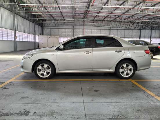 TOYOTA-COROLLA-2008