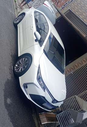 TOYOTA-COROLLA-2019