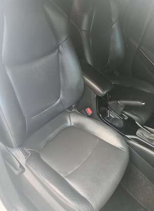 TOYOTA-COROLLA-2019