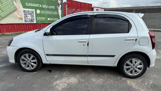 TOYOTA-ETIOS-1.5 X PLUS 16V FLEX 4P AUTOMÁTICO TOYOTA-ETIOS-2021