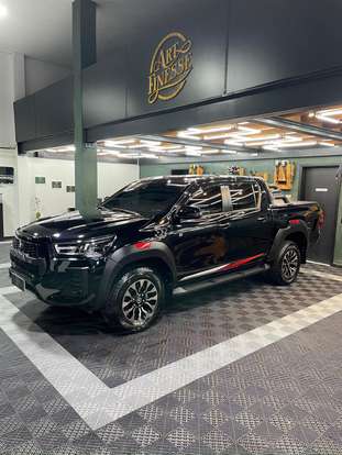 TOYOTA-HILUX-2022