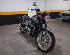 TRIUMPH BONNEVILLE T 100 865 TRIUMPH BONNEVILLE T 100 865