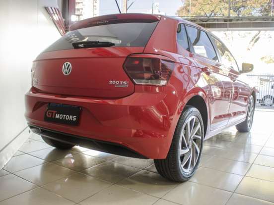 VOLKSWAGEN-POLO-1.0 200 TSI HIGHLINE AUTOMÁTICO VOLKSWAGEN-POLO-2017