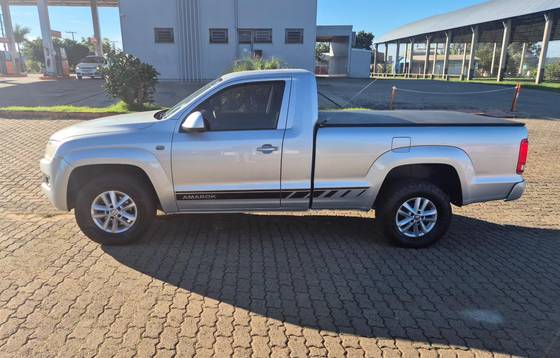 Imagem de VOLKSWAGEN AMAROK 2.0 S 4X4 CS 16V TURBO INTERCOOLER DIESEL 2P MANUAL