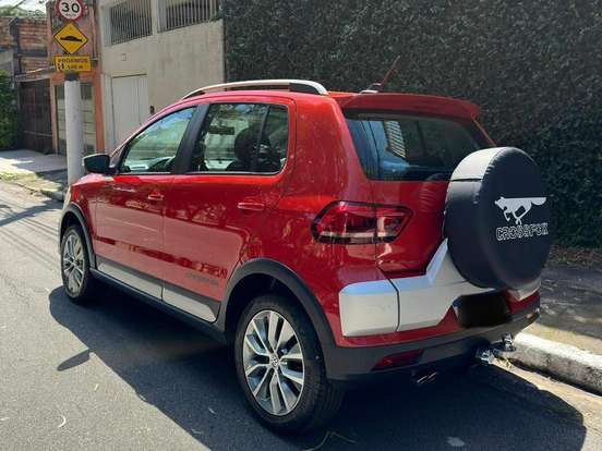VOLKSWAGEN-CROSSFOX-1.6 MSI FLEX 16V 4P MANUAL VOLKSWAGEN-CROSSFOX-2015